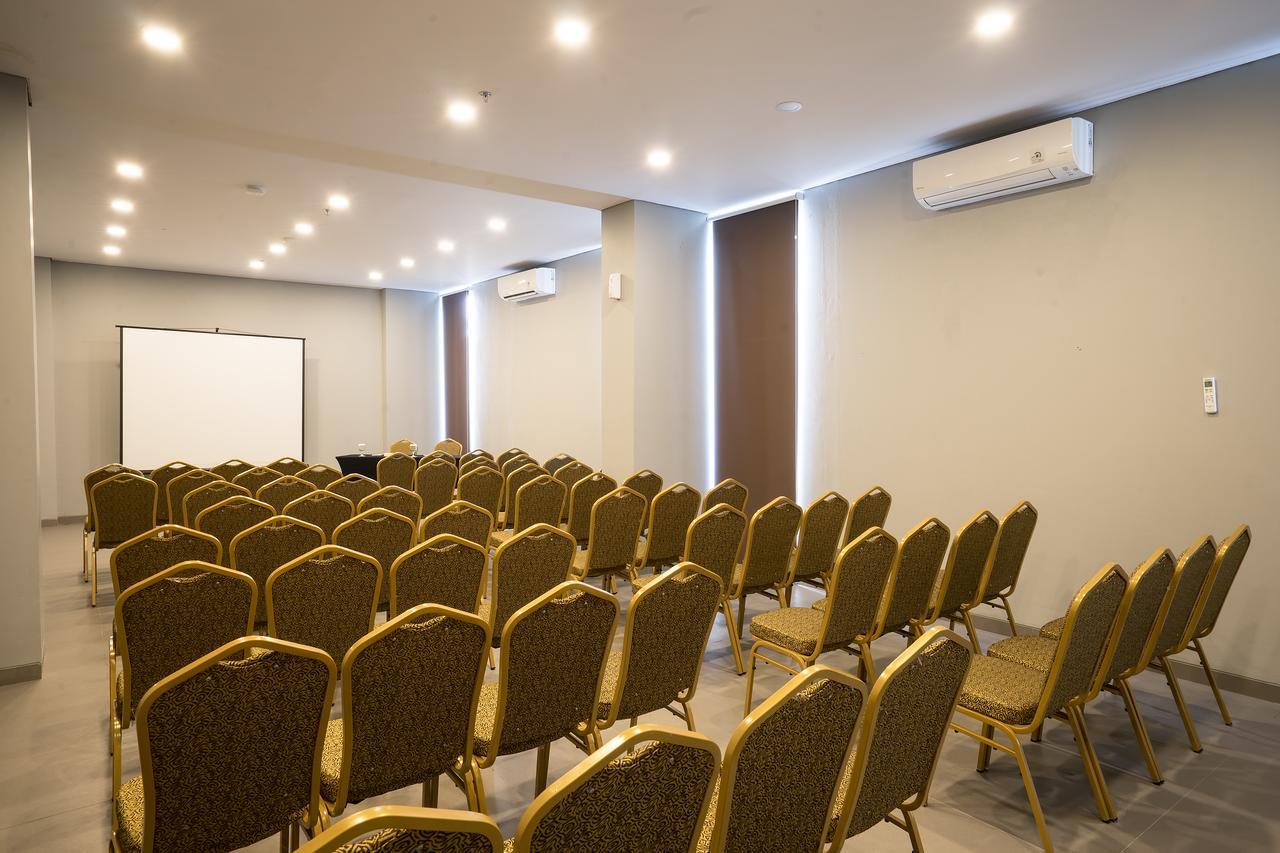 Maple Hotel Grogol Τζακάρτα Εξωτερικό φωτογραφία